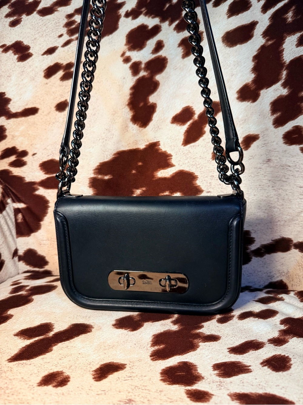 🖤Like New! Black Coach Swagger shoulder/crossbody bag